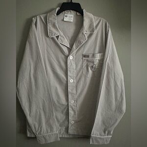 Figs Mens light gray Button-Up Pajama Loungewear Set w/Heart Embroidery L NWT